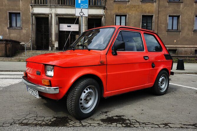 1.5h Crazy Guides' Communism Tour of Nowa Huta in Classic Car - Who This Tour Is Best For