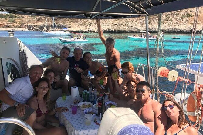 1-Catamaran tour to the Maddalena Archipelago from Cannigione - FAQs
