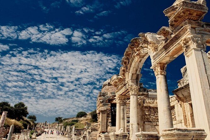 1 Day Ancient City Ephesus and House Virgin Mary Trip from Bodrum - Virgin Mary’s House: A Touch of Spiritual Significance