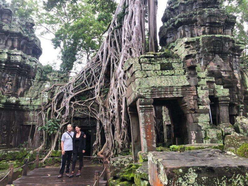 1-Day Angkor Wat Private Tour with Spanish Tour Guide. - Key Points