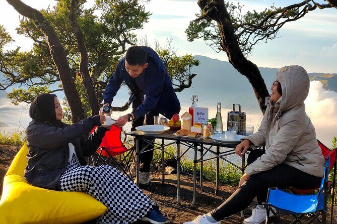 1 Day - Bromo Sunrise Romantic Breakfast // 00.30 - 13.00 - The Sum Up: Who Will Love This Tour?