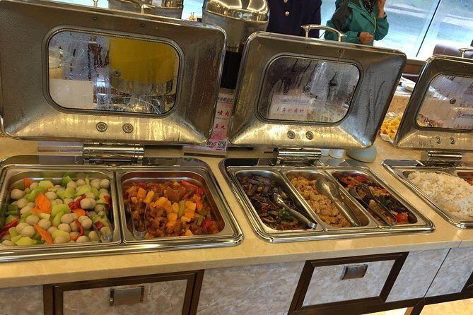 1-day Guilin Li River Cruise and Yangshuo Sightseeing Private Tour - Key Points