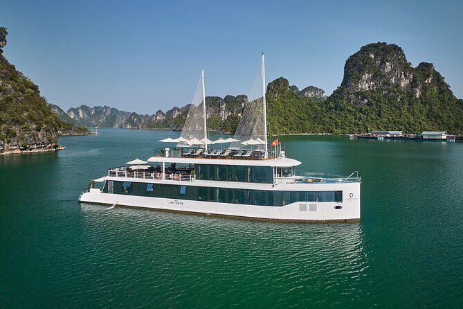 1 Day Halong and Lan Ha Bay Jade Sails Cruise from Hanoi - Experience the Best of Halong and Lan Ha Bay in One Day