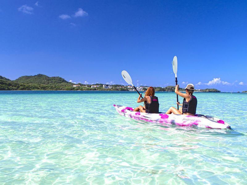 1 Day / Ishigaki Island: Phantom Island (Hamajima) Landing & Snorkeling & Kabira Bay SUP / Canoe (Okinawa) - A two-part day on Ishigaki’s water