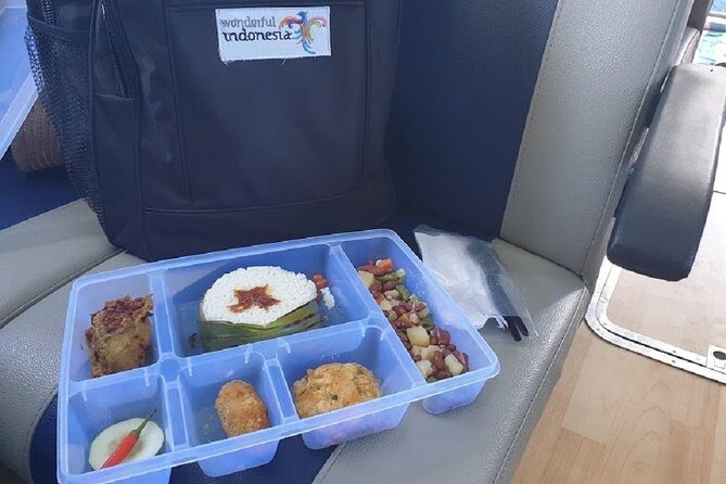 1- day Komodo island Tour hopping around by Speed Boat - FAQs