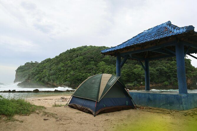 1 Day - Malang Beaches and Island Hopping // 06:30 - 17:30 - Who Will Love This Tour?