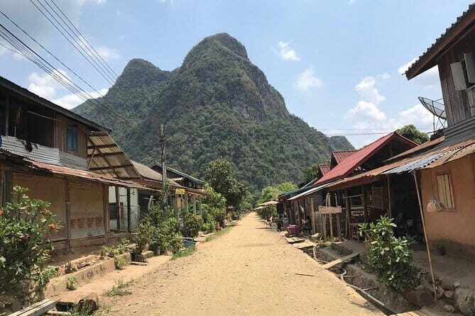 1 Day Nong khiaw to Weaving Village Mung Ngoi and Kayaking - Who Should Consider This Tour?