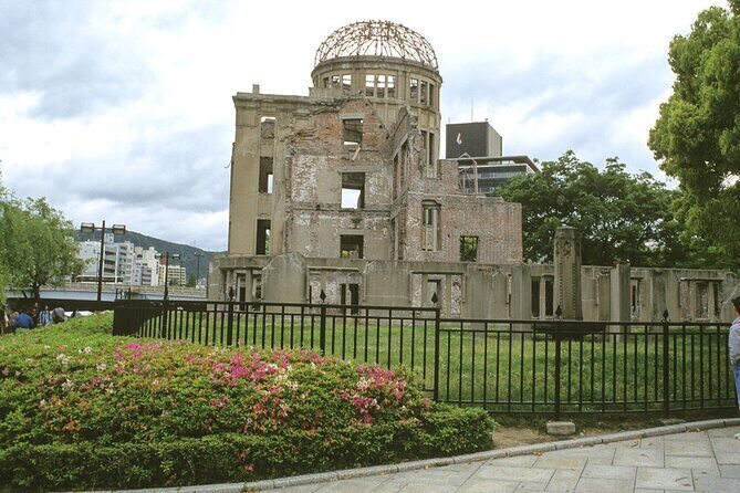 1-Day Private Sightseeing Tour in Hiroshima and Miyajima Island - FAQs