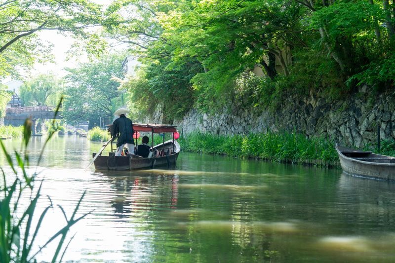 1-Day Tour: Castles & Canals in Hikone & Omi Hachiman (from Nagoya) - Starting at Nagoya Station
