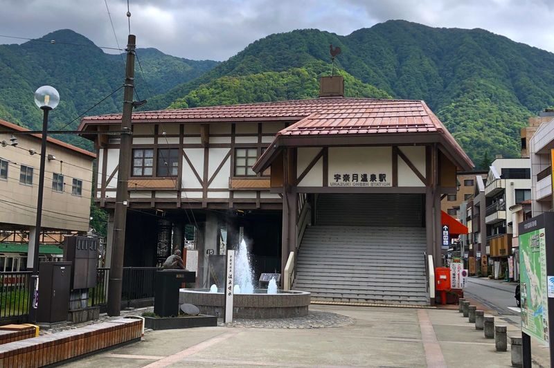 1 Day Tour from Kanazawa: Kurobe Gorge and Unazuki Onsen - Who should book this Kanazawa day trip