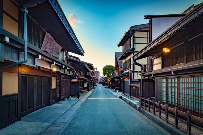 1-Day Tour in Takayama: Foodie Adventure, Showa Era, & the Old Town - Everyday Japan at the Showa-Kan
