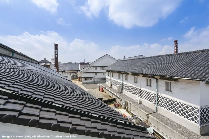 1-Day Tour: Onomichi Temples Exploration & Saijo Sake Tasting - Lunch in Onomichi: plan for a flexible stop