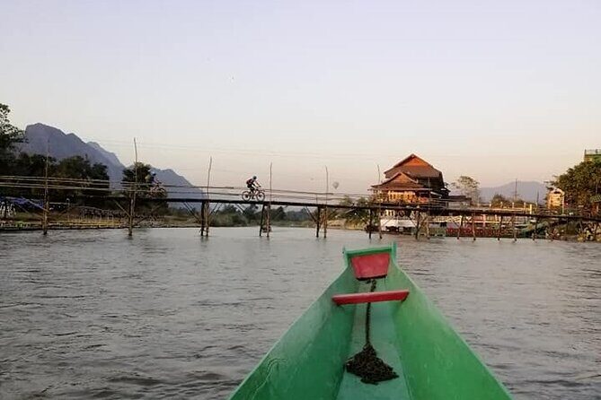 1-Day Tour to Vang Vieng with Private Guide - Key Points