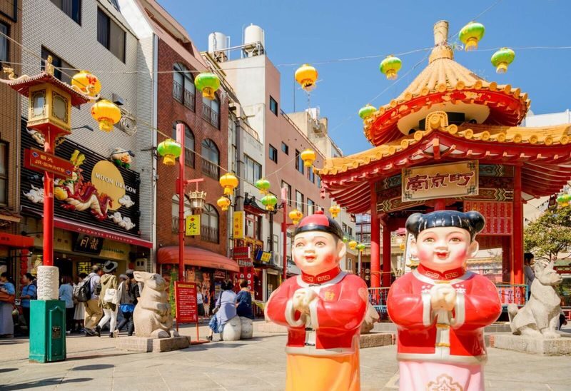 1-Day Walking Tour around Kobe: Mountains, Sea and Sake - What the price covers, and what it does not