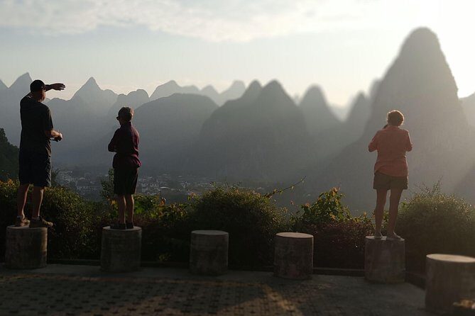 1-Day Yangshuo bird's eye view mountains private tour - FAQ