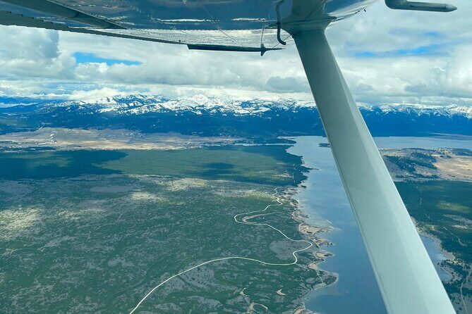 1 Hour Aerial Tour Over the Western Boundary of Yellowstone - Aerial Perspectives of Yellowstone’s Western Boundary: A Hands-On Review