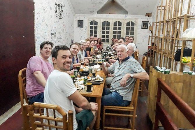 1-hour cyclo trip combined Vietnamese family meal - Key Points