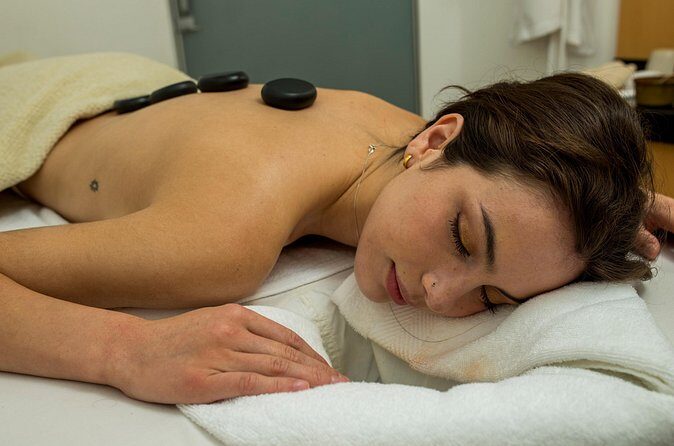 1 Hour Decontracting and relaxing with stones and essential oils - Detailed Tour Breakdown