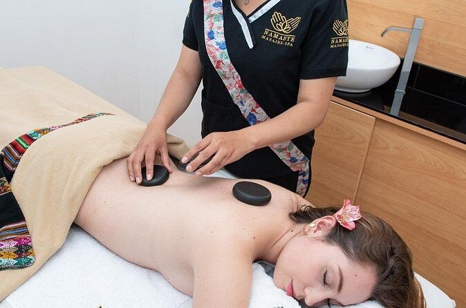 1 Hour Decontracting and relaxing with stones and essential oils - The Sum Up