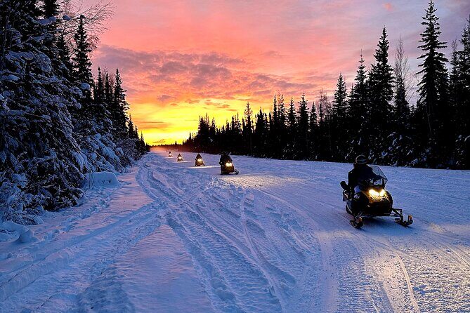 1 Hour Double Rider Snowmobile - What to Expect on the 1-Hour Snowmobile Tour Near North Pole