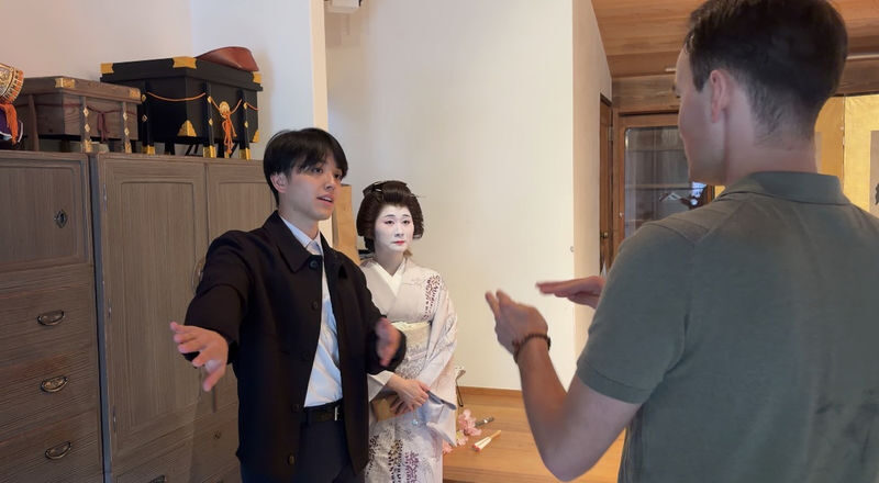 1 Hour Geisha Show in Asakusa Tokyo - Should you book this geisha show?