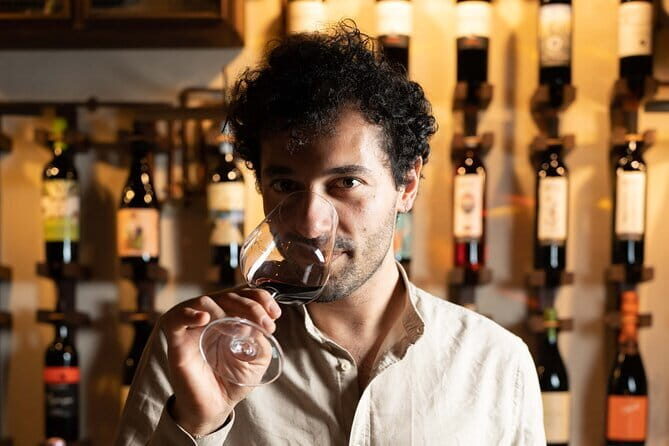 1-Hour Guided Tuscan Wine Tasting in Florence - An Authentic Taste of Tuscany in Florence: 1-Hour Guided Wine Tasting