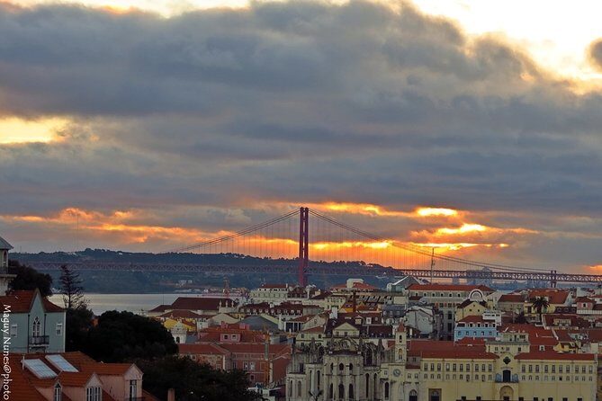 1 hour in Tuk Tuk to access the famous viewpoints of Lisbon - Final Thoughts: Is It Worth It?