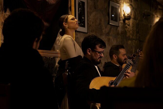 1-hour Intimate Fado Concert in a Typical Venue - What to Expect from the Tour