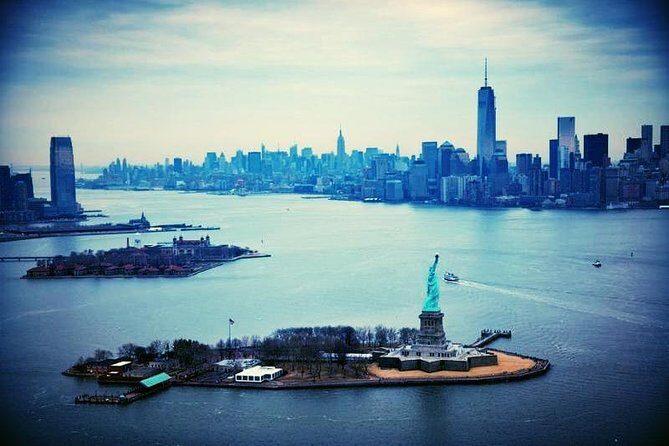 1-hour New York City Skyline Sightseeing Cruise - Comfort and Accessibility