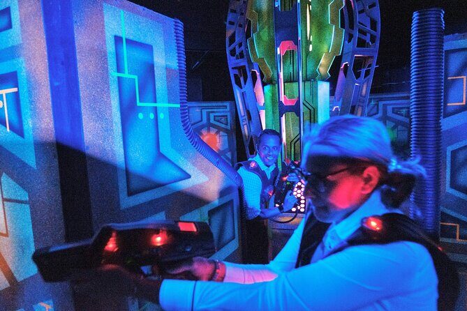 1 hour of Unlimited Attractions & Arcade Games in Miami - A Fast-Paced, Fun-Filled Hour in Wynwood