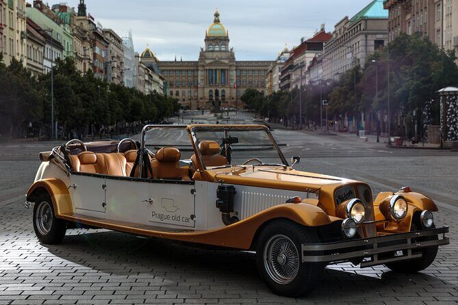 1 hour Old timer Convertible Prague Sightseeing Tour - Who Should Consider This Experience?