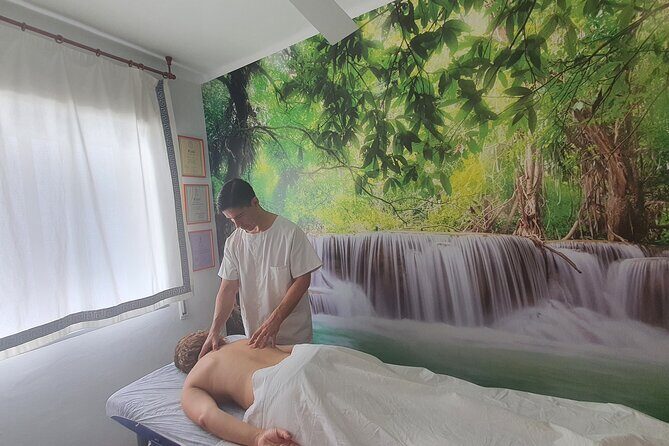 1 Hour Private Chiromassage Session in Seville - 1 Hour Private Chiromassage Session in Seville: A Deeply Relaxing Escape