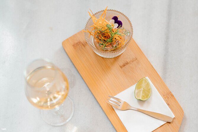 1 Hour Private Four Greek Wine Tasting and Food Pairing in Athens - Key Points