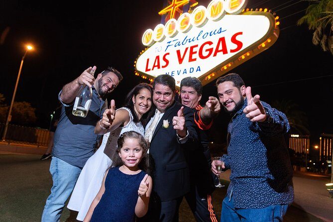 1 Hour Private Limo Photo Tour - A Detailed Look at the 1 Hour Private Limo Photo Tour in Las Vegas