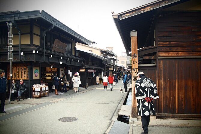 1 Hour Private Photoshoot at Gifu Hida-Takayama - Frequently Asked Questions