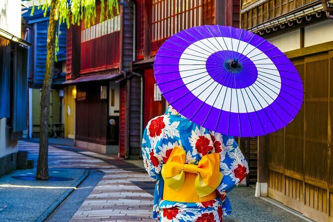 1 Hour Private Photoshoot in Kanazawa - FAQs
