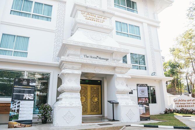 1 Hour The Home Signature Thai Balm Massage - Free Transportation - Experience the Comfort of a 1-Hour Signature Thai Balm Massage in Chiang Mai