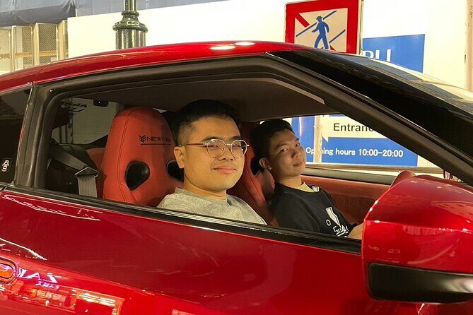 1 Hour Tokyo Tour in Liberty Walk Nissan GTR - FAQ