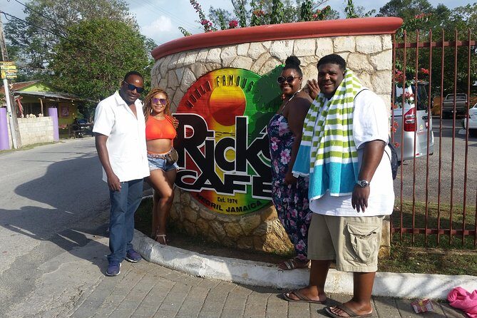 1. Negril Private Airport transfer to/from Hotels & Accommodations - Reliability and Punctuality