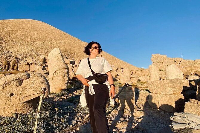 1 Night 2 Day Mount Nemrut Tour from Istanbul by Plane - A Detailed Look at the 2-Day Mount Nemrut Tour from Istanbul