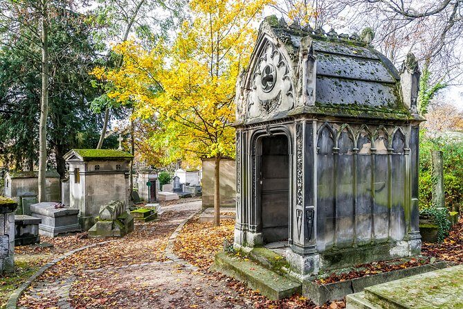 #1 Pere Lachaise Cemetery | Satisfaction Guaranteed! | 12ppl Max - Who Will Love This Tour?
