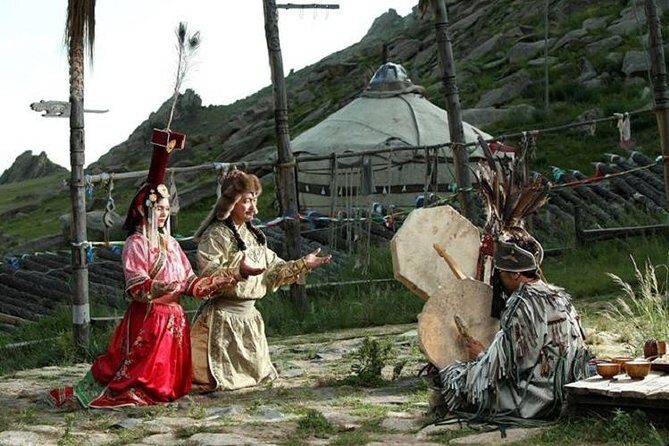 1 Session with Shaman and know your future tour - A Deep Dive into the Shaman Experience in Ulaanbaatar