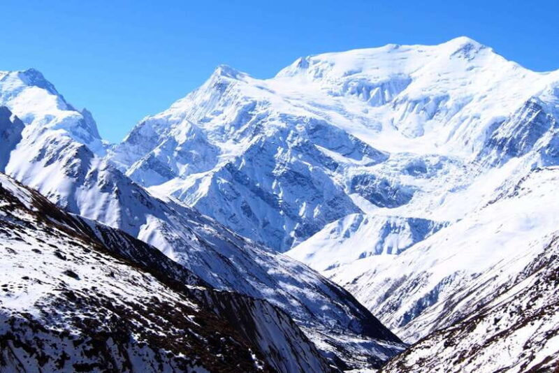 10 Days Annapurna Circuit Trekking - What’s Included and What’s Not