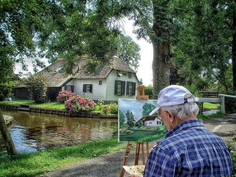 10-Hour Day Tour to Zaanse Schans and Giethoorn - Key Points