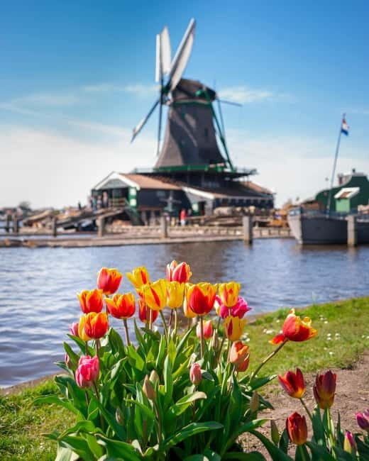 10-Hour Day Tour to Zaanse Schans and Giethoorn - Practical Considerations and Value