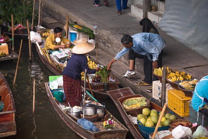 10-Hour Floating Market, Dragon Temple, Bubble Cafe & Chinatown - A Close Look at the Days Itinerary