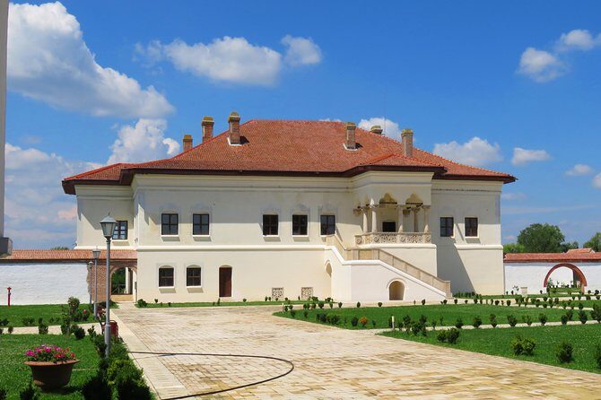 100 km by bike near Bucharest - Authentic Experiences and Practical Tips