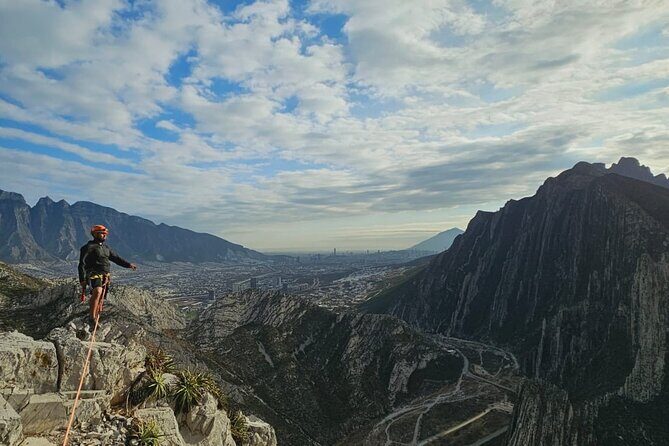 100-meter Virgin Rappel Cave with Certified Guides - Key Points