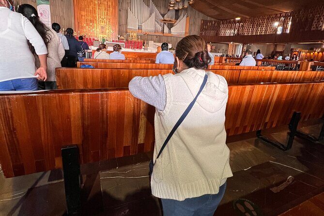 100% private tour in Guadalupe's Basilica with transport - Cost and Value