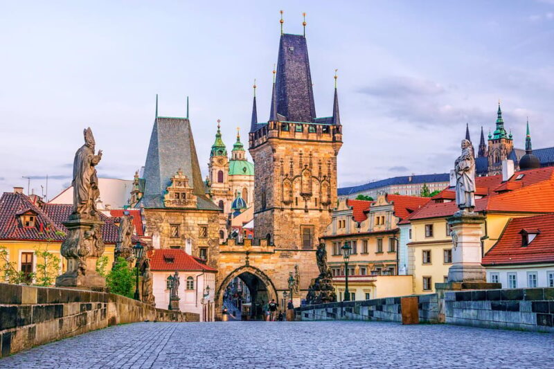 1000 years of history! Evening walking foodie tour - Key Points